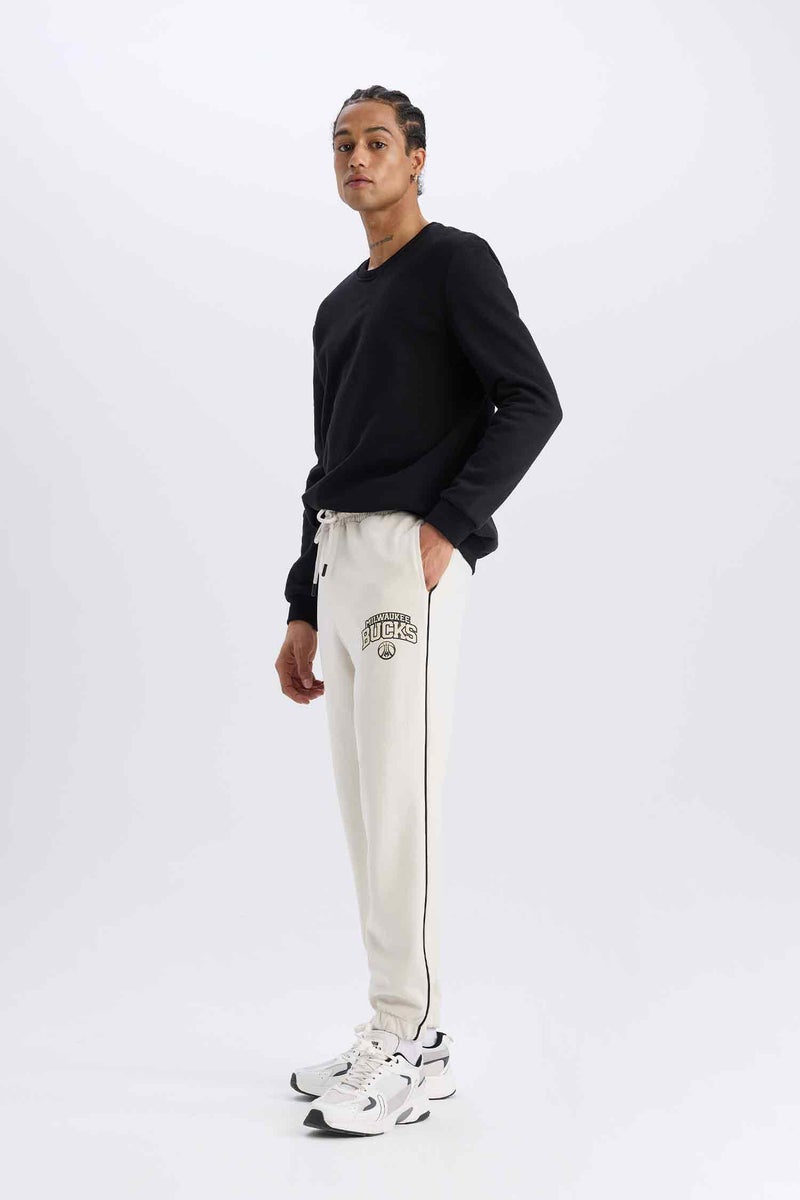DeFacto Beige Man DeFactoFit NBA Milwaukee Bucks Standard Fit Scuba Fabric Sports Joggers Casual - Image 4